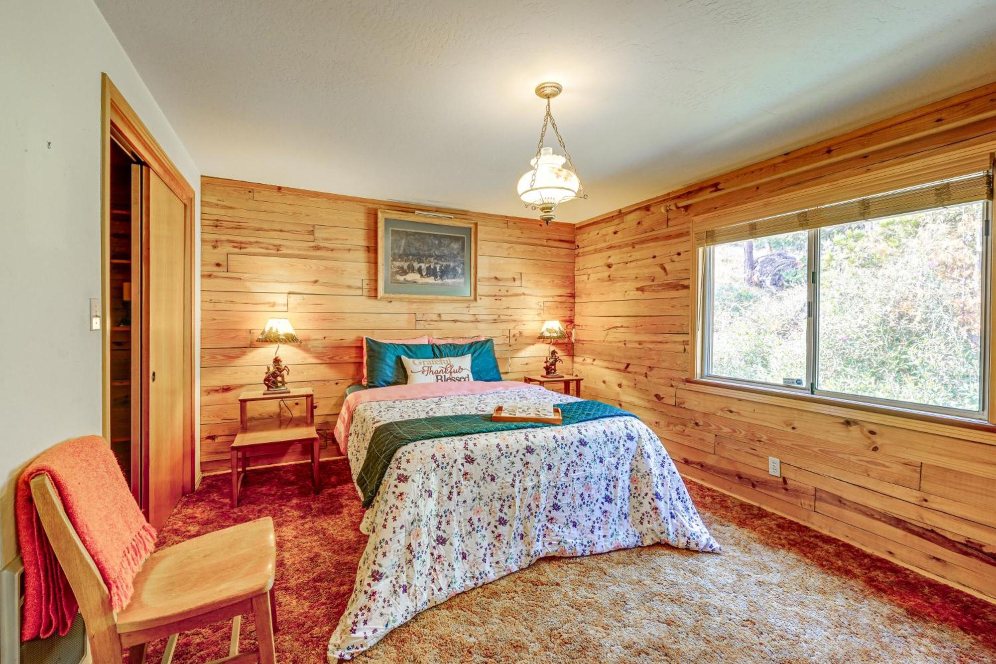 Cozy Family-Friendly Badger Retreat With Fireplace! Exteriör bild