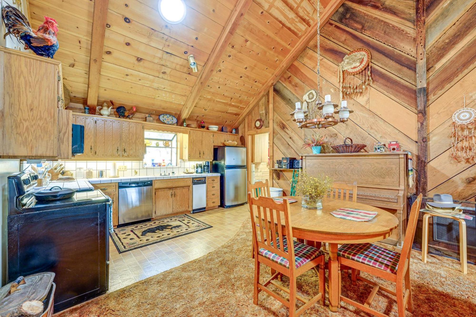 Cozy Family-Friendly Badger Retreat With Fireplace! Exteriör bild